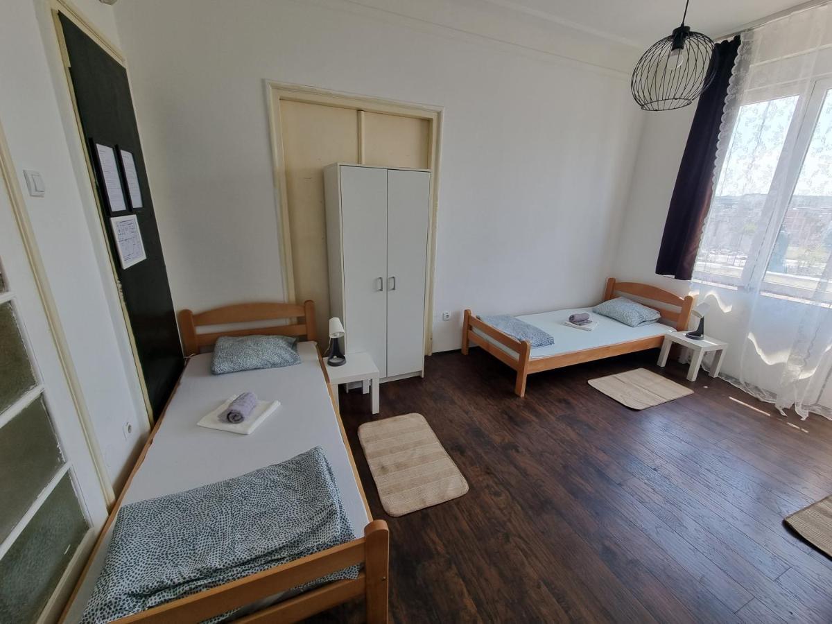 Downtown Belgrade Hostel And Apartments Экстерьер фото