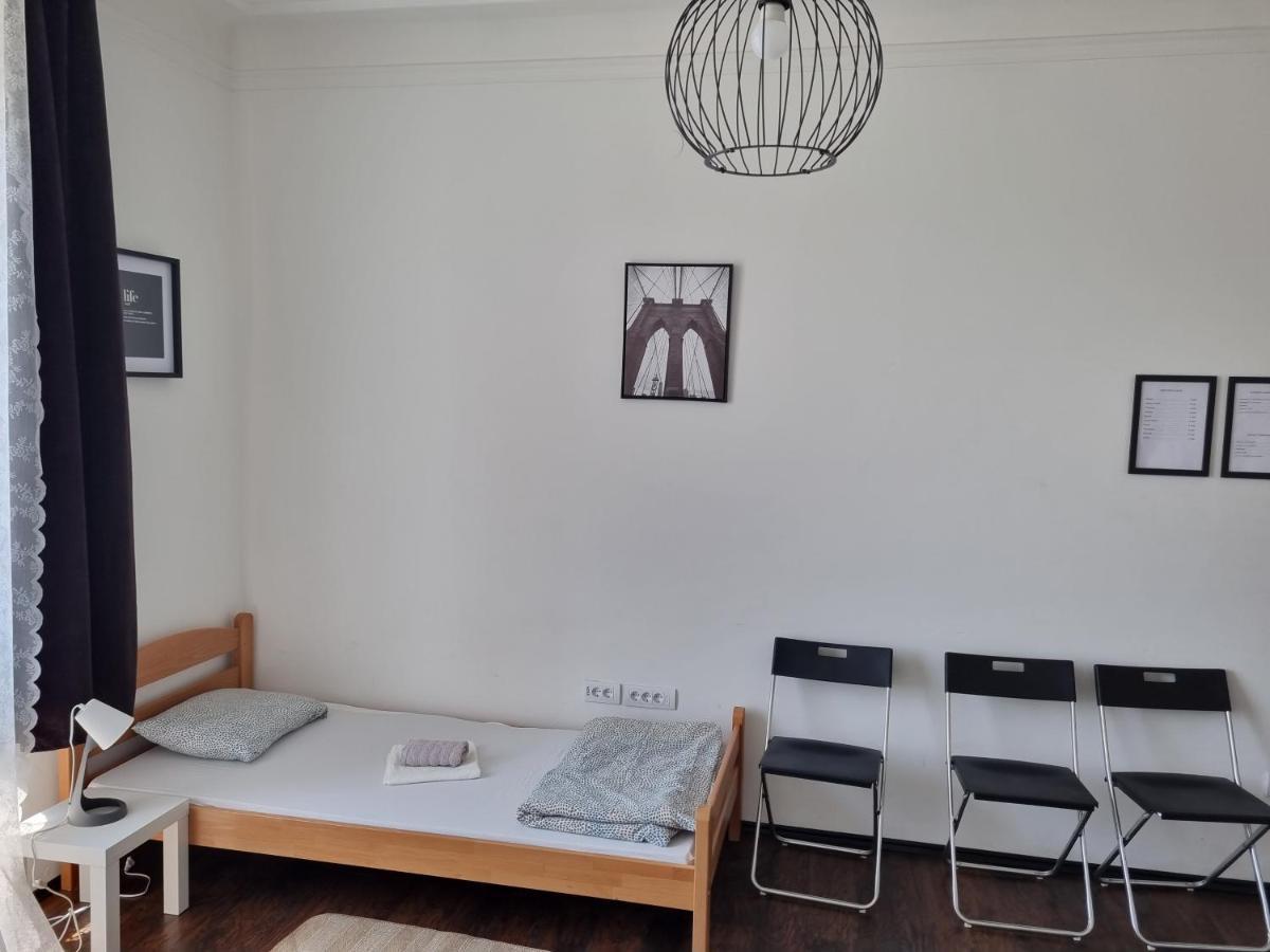 Downtown Belgrade Hostel And Apartments Экстерьер фото