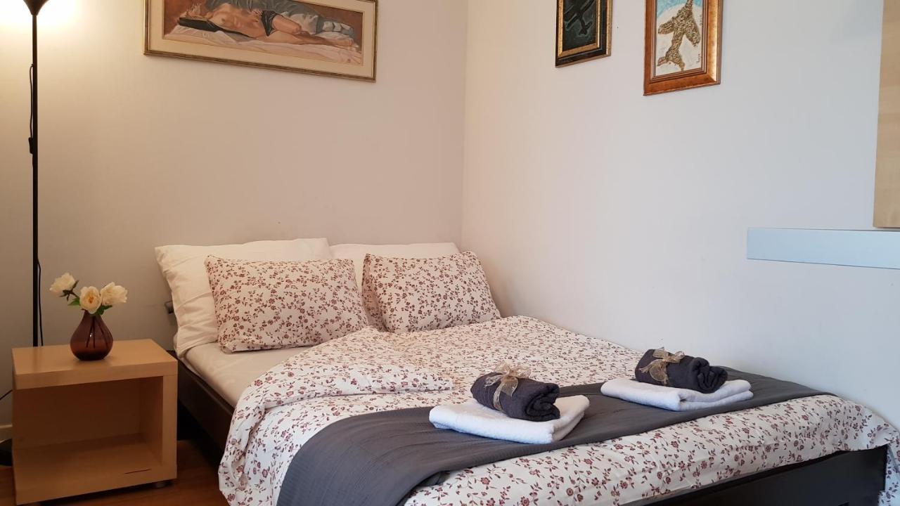 Downtown Belgrade Hostel And Apartments Экстерьер фото