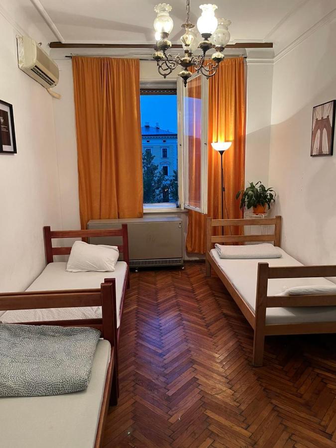 Downtown Belgrade Hostel And Apartments Экстерьер фото
